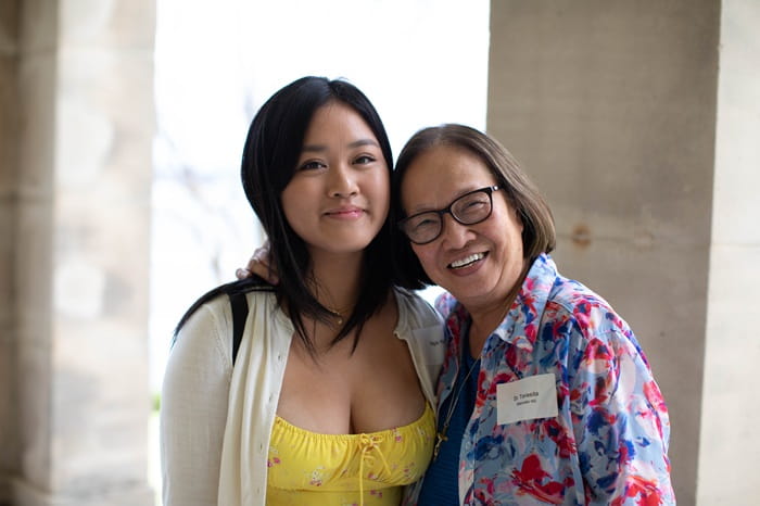 Scholarship to study teaching